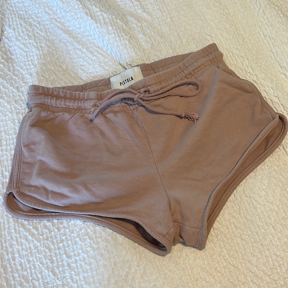 Mauve sweat shorts, size small!